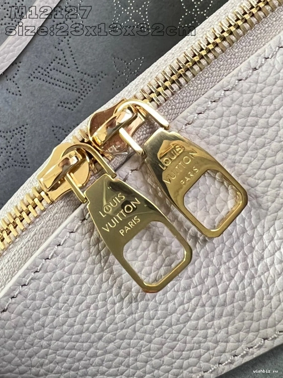 WIS VUITTON TOTE BELLA LOUIS 0803